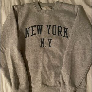 Brandy Melville Crewneck